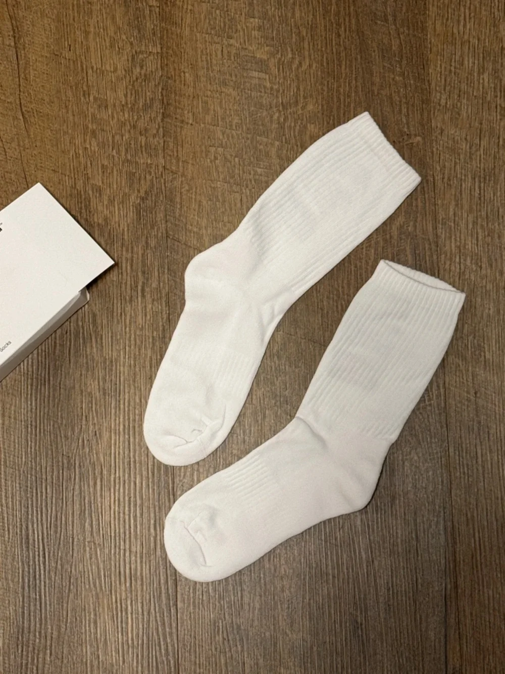 NWT Spoiled Child White Athletic Crew Socks Size